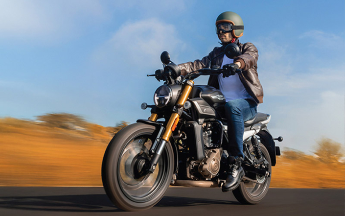 Hero MotoCorp Hunk 440 : moto