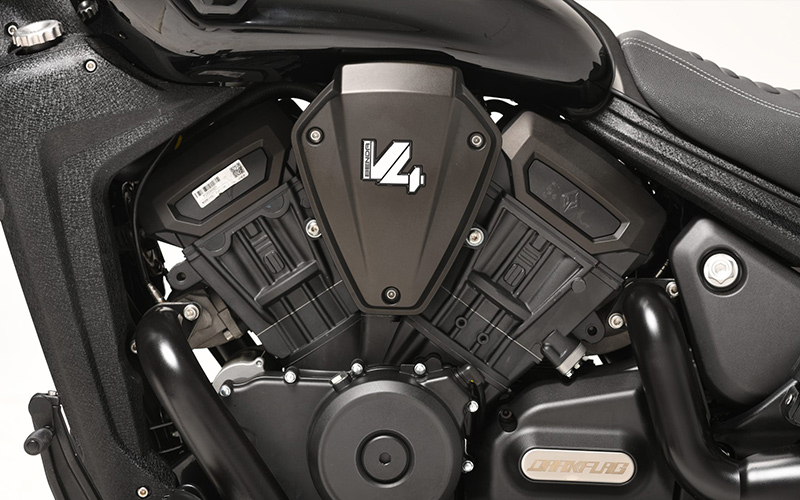 Benda Darkflag V4 Commander : moto
