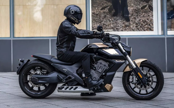 Benda LFC 700 Pro : moto